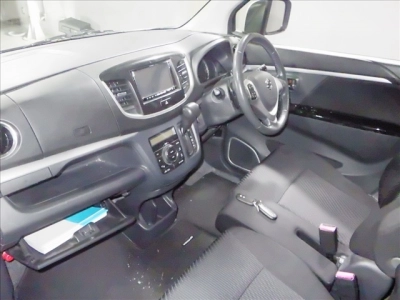 SUZUKI WAGON R STINGRAY