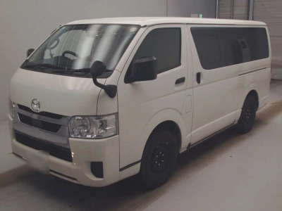 MAZDA BONGO BRAWNY VAN