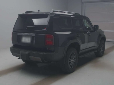 TOYOTA LAND CRUISER 250