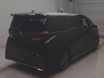 TOYOTA VELLFIRE HYBRID