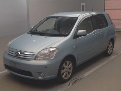 TOYOTA RAUM