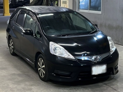 HONDA FIT SHUTTLE HYBRID