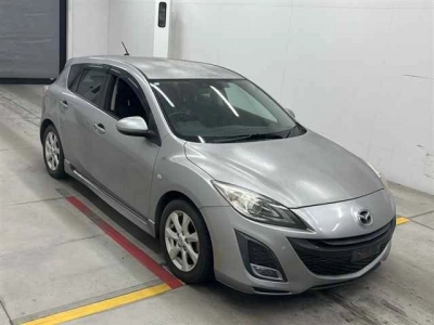 MAZDA AXELA SPORT