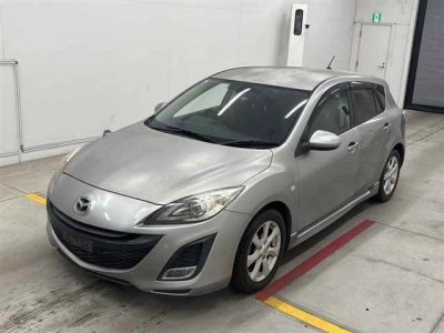 MAZDA AXELA SPORT