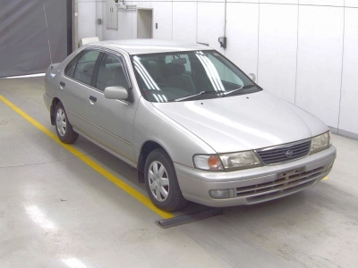 NISSAN SUNNY