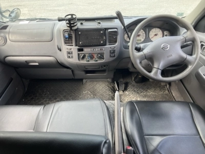 NISSAN CARAVAN