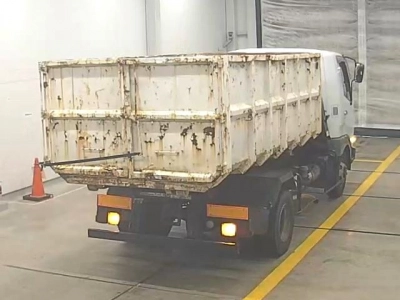 MITSUBISHI FUSO FIGHTER