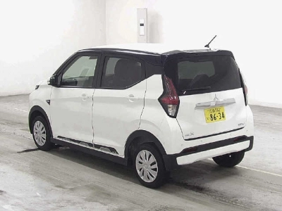 MITSUBISHI EK X EV
