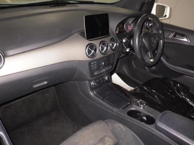 MERCEDES BENZ B CLASS