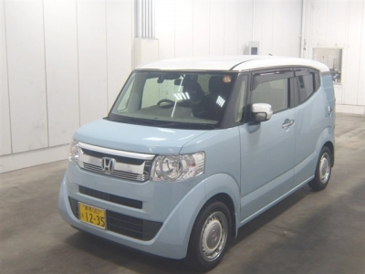 HONDA N-BOX SLASH