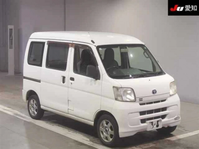 TOYOTA PIXIS VAN