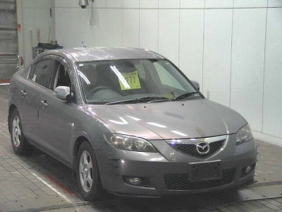 MAZDA AXELA
