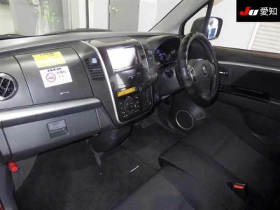 SUZUKI WAGON R STINGRAY