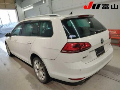 VOLKSWAGEN GOLF VARIANT