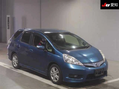 HONDA FIT SHUTTLE