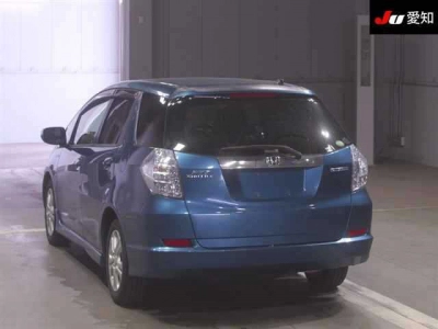 HONDA FIT SHUTTLE