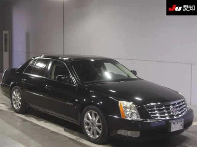 CADILLAC DTS