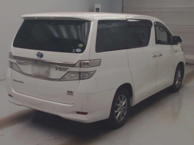 TOYOTA VELLFIRE HYBRID