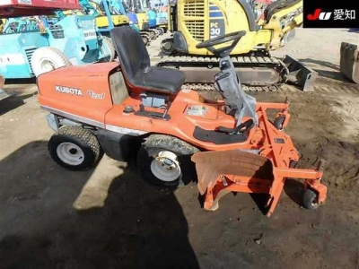 KUBOTA KUBOTA