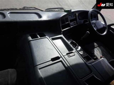 MITSUBISHI FUSO SUPER GREAT