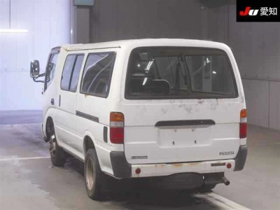 TOYOTA DYNA VAN