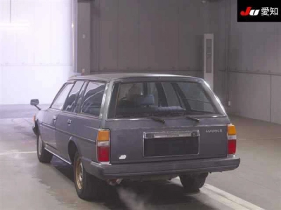 TOYOTA MARK II VAN