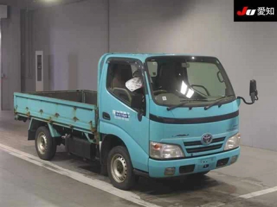 TOYOTA DYNA TRUCK