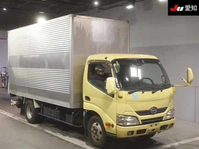 HINO DUTRO TRUCK
