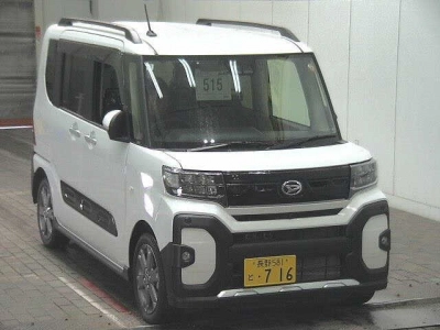 DAIHATSU TANTO FUN CROSS