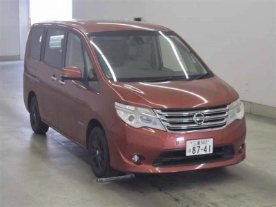 NISSAN SERENA