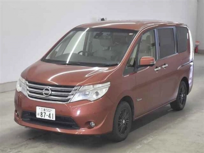 NISSAN SERENA
