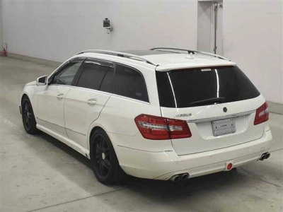 MERCEDES BENZ E CLASS STATION WAGON