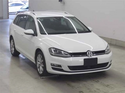 VOLKSWAGEN GOLF VARIANT