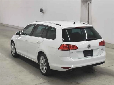 VOLKSWAGEN GOLF VARIANT