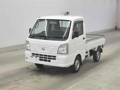 NISSAN NT100 CLIPPER