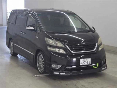 TOYOTA VELLFIRE