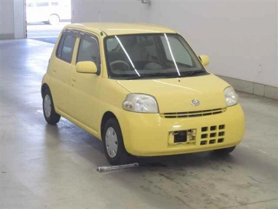 DAIHATSU ESSE