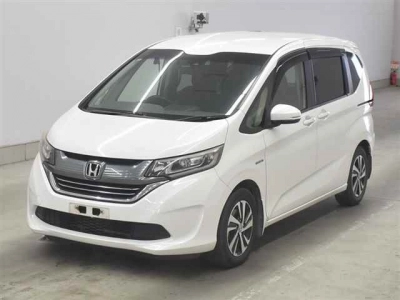 HONDA FREED HYBRID