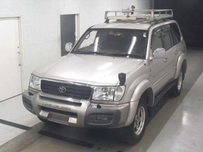 TOYOTA LAND CRUISER 100