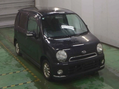 DAIHATSU MOVE LATTE
