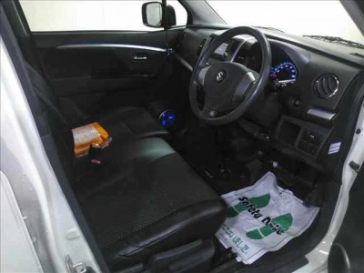 SUZUKI WAGON R STINGRAY