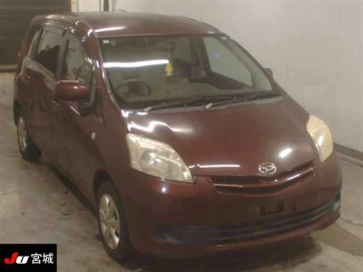 DAIHATSU BOON LUMINAS