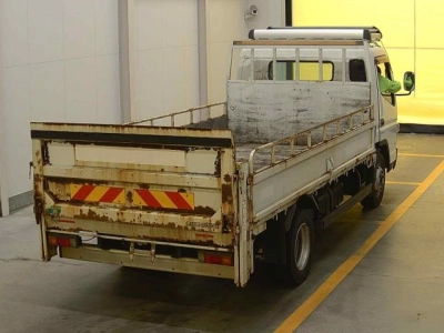 MITSUBISHI CANTER