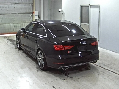 AUDI S3 SEDAN