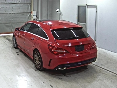 MERCEDES BENZ CLA SHOOTING BRAKE