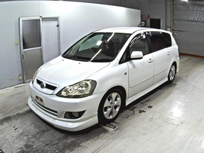 TOYOTA IPSUM