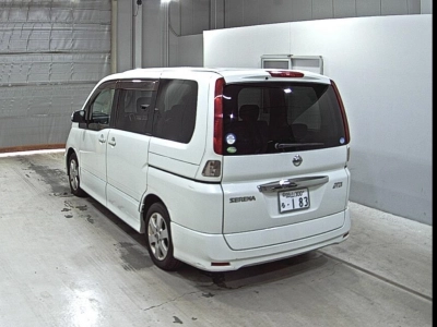 NISSAN SERENA