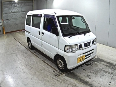 NISSAN NV100 CLIPPER