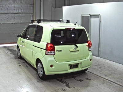 TOYOTA PORTE