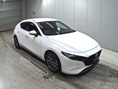 MAZDA MAZDA3 FASTBACK